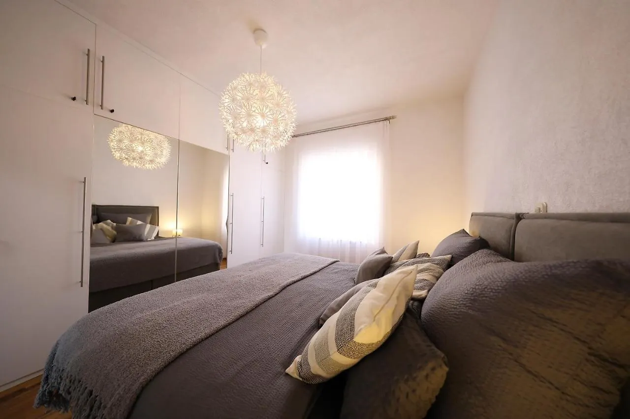 Carmen Apartment Deluxe Vir